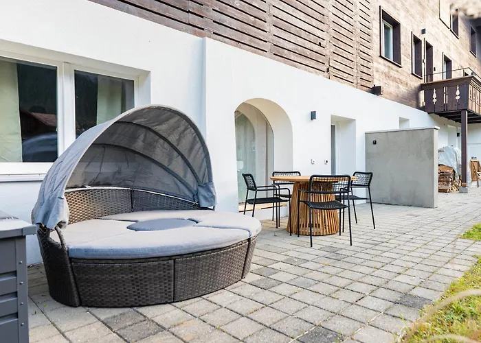 Cute & Cozy Oasis, Private Afternoon Sun Terrace * Kandersteg