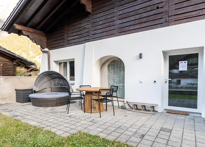 Cute & Cozy Oasis, Private Afternoon Sun Terrace Kandersteg